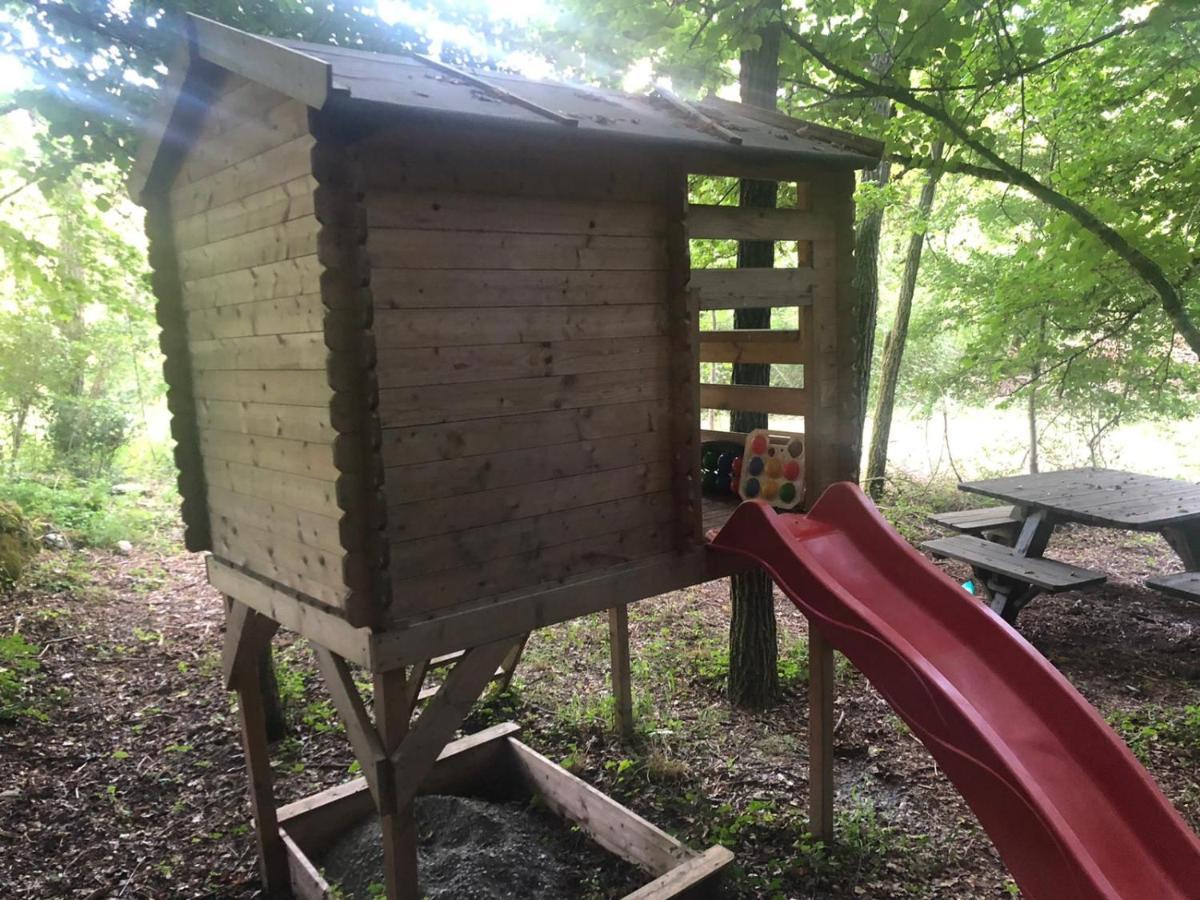 Le Case Nel Borgo Fivizzano Luaran gambar