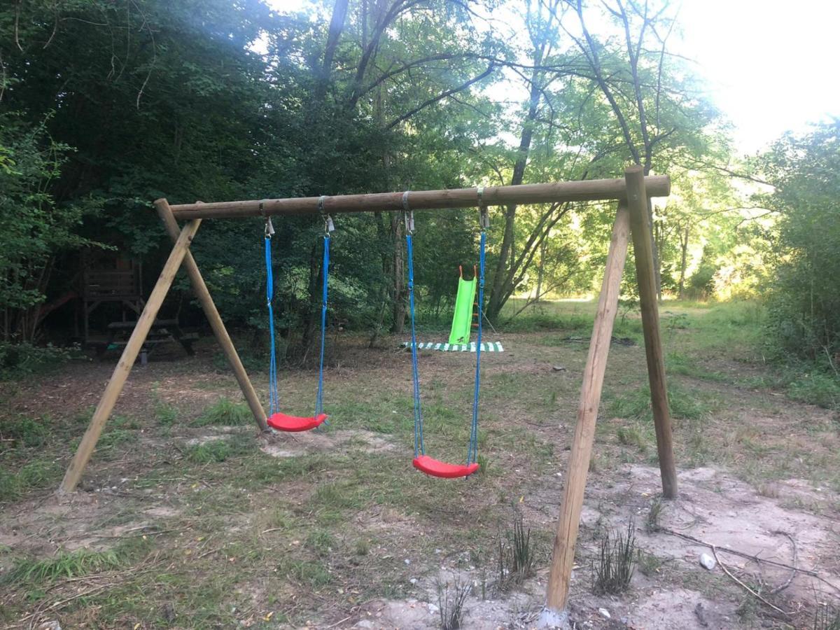Le Case Nel Borgo Fivizzano Luaran gambar