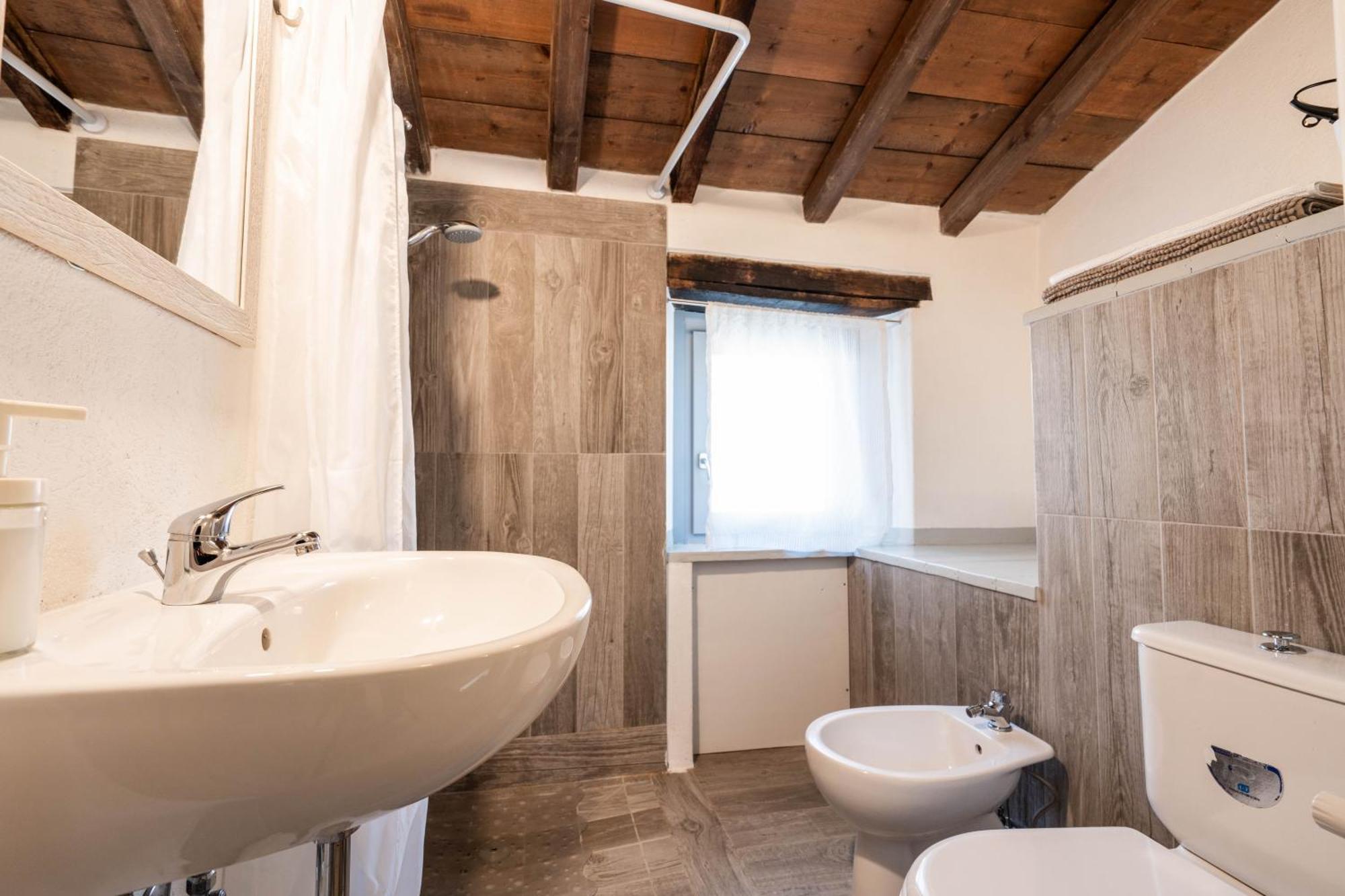Le Case Nel Borgo Fivizzano Luaran gambar