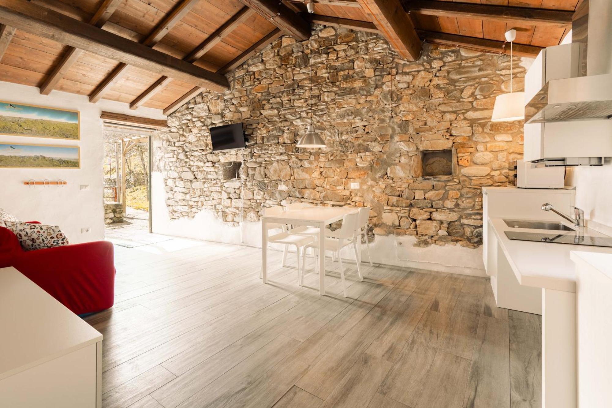 Le Case Nel Borgo Fivizzano Luaran gambar